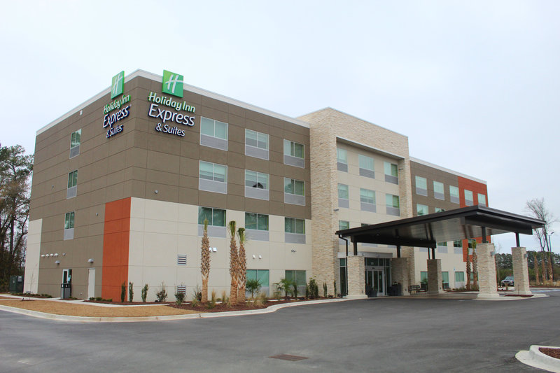 Holiday Inn Express & Suites Latta, An Ihg Hotel