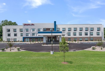 Hampton Inn Niles,Benton Harbor>>Baroda,3 star
