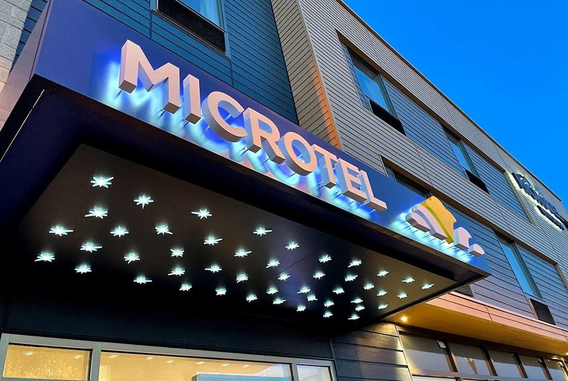 Microtel Inn & Suites By Wyndham Lac-Megantic,Quebec>>Lac-Megantic,2.5 star