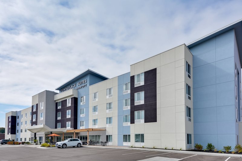Towneplace Suites By Marriott Detroit Allen Park,Dearborn>>Allen Park,2.5 star