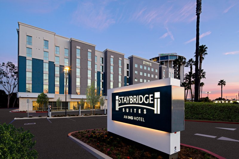 staybridge suites long beach airport an ihg hotel