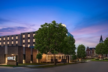 home2 suites by hilton des moines at drake university