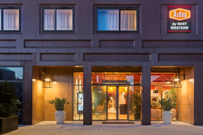 Aiden By Best Western Lorient Centre,Morbihan>>Lorient,4 star