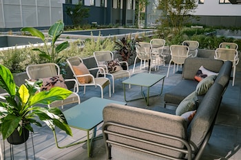 Live Hotels Bordeaux Lac,Bordeaux>>Arveyres,3 star