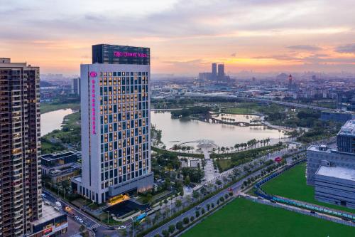 Crowne Plaza Foshan Nanhai, An Ihg Hotel,Guangdong>>Foshan,4 star