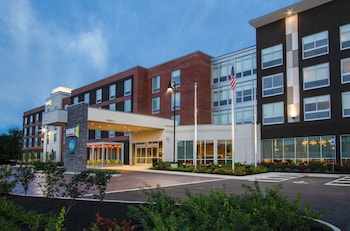 tru by hilton grove city columbus