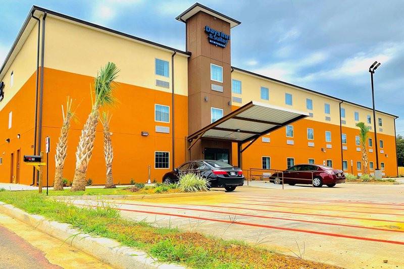 Days Inn & Suites By Wyndham Horn Lake/Memphis Graceland,Olive Branch>>Horn Lake,2 star