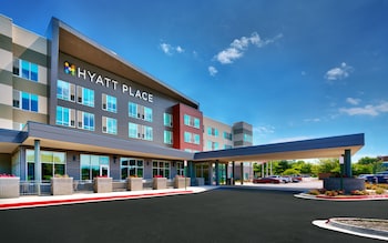 hyatt place fayetteville springdale