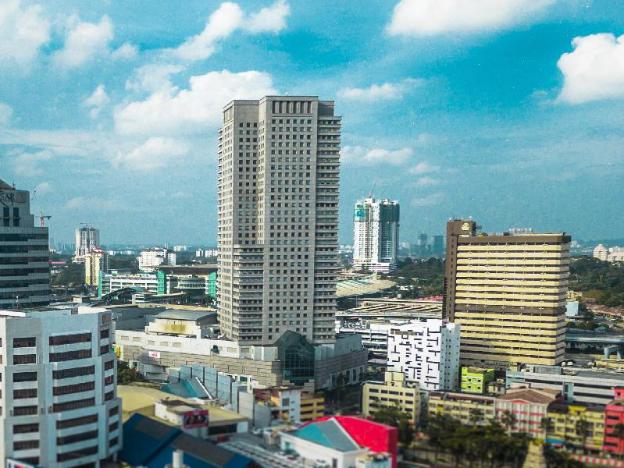 Biz Hotel,Johor Bahru>>Batu Pahat,2.5 star