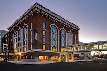 hilton garden inn kalamazoo