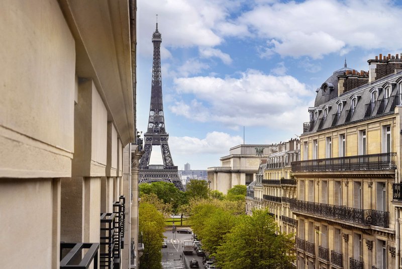 Canopy By Hilton Paris Eiffel Tower,Passy>>Paris,4 star