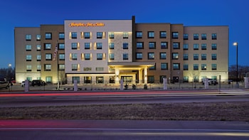 hampton inn and suites lubbock university