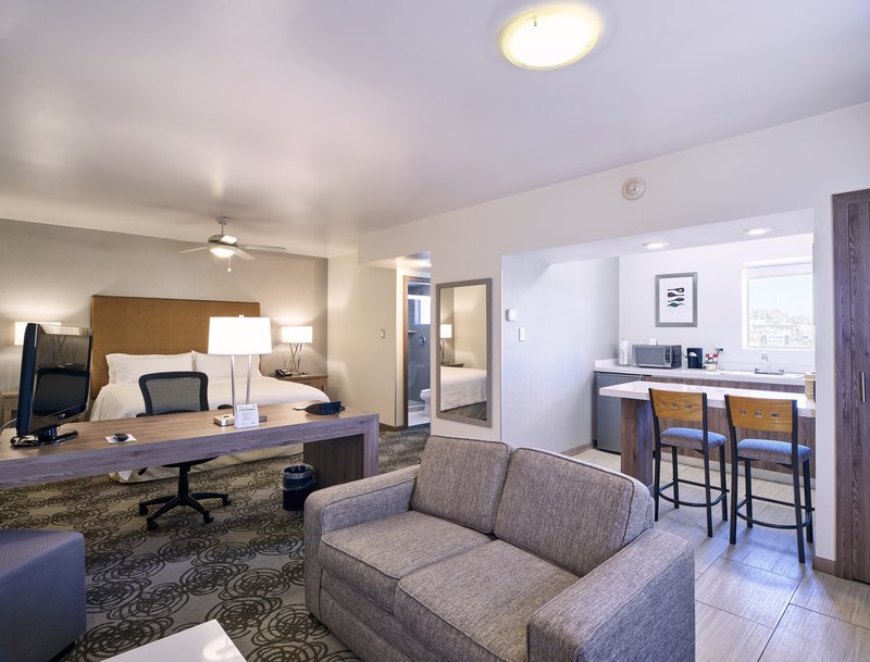Holiday Inn Hotel & Suites Chihuahua, An Ihg Hotel,Casa Chihuahua Museum>>Chihuahua,3.5 star