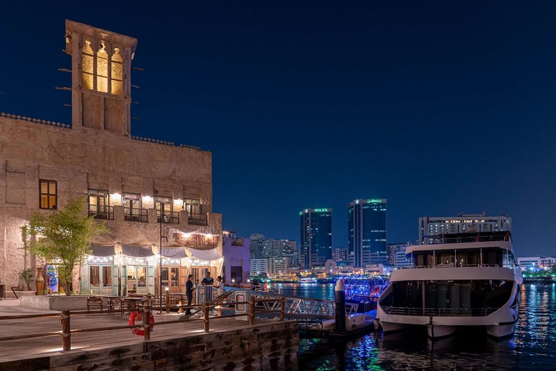 Wyndham Dubai Deira,,4 star