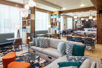 Hampton Inn Boston Seaport District,Downtown Boston>>Boston,3 star