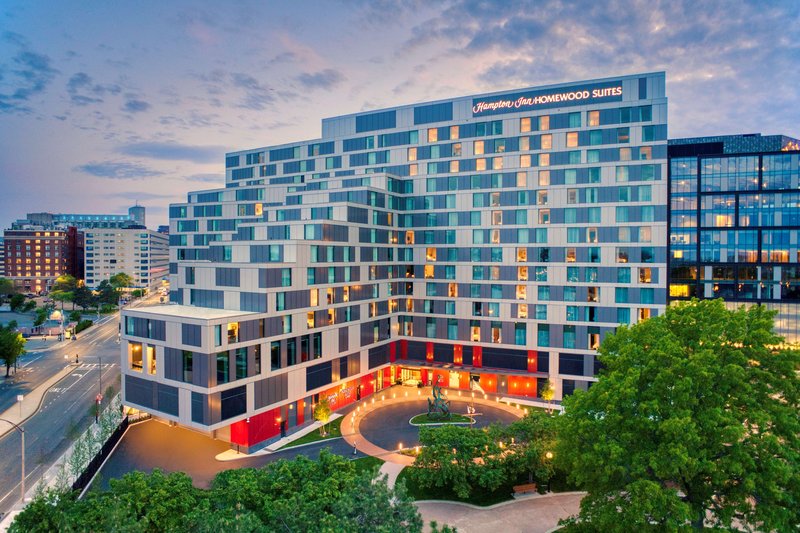 hampton inn boston seaport district