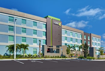 Home2 Suites By Hilton Fort Myers Colonial Blvd,Fort Myers Beach>>Fort Myers,3 star