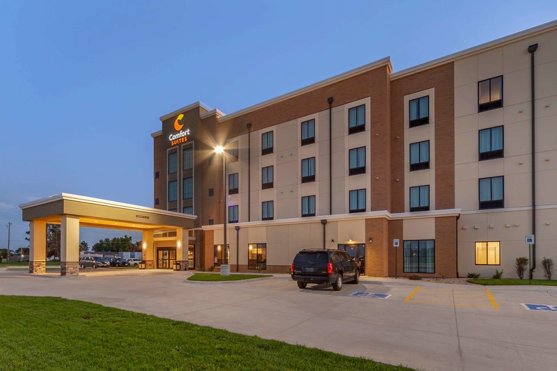 Comfort Suites,Nebraska>>Grand Island,2.5 star