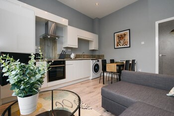 arena apartments