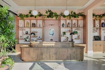 Beckett Locke,North Wall>>Dublin,4 star