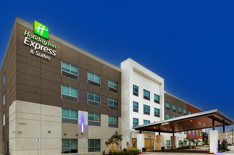 Hol. Inn Exp. And Suites Stafford Nw - Sugar Land,Meadows Place>>Houston,2.5 star