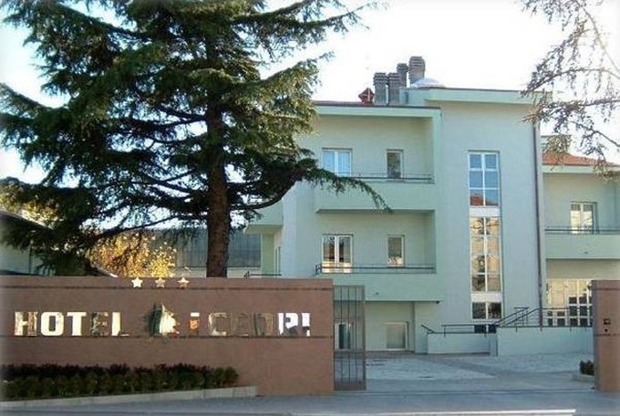 hotel i cedri