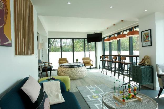 Port Canary Hotel,,3.5 star