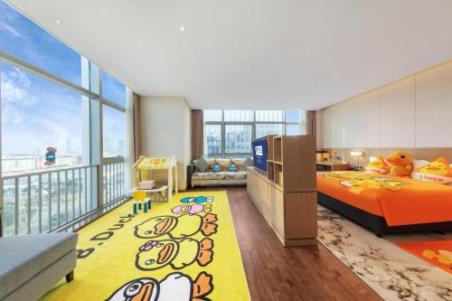 room-image