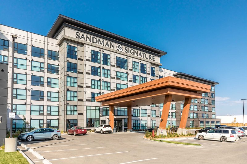 sandman signature saskatoon south hotel