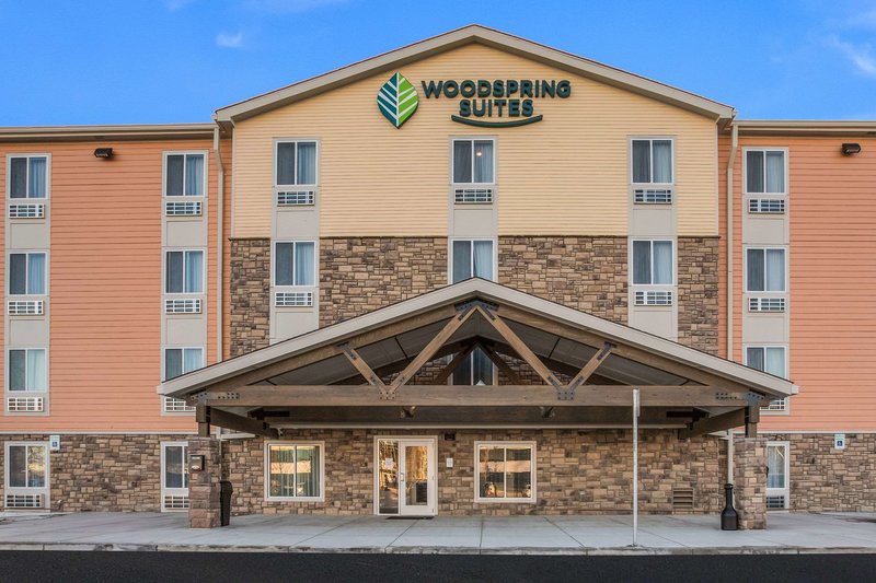 Woodspring Suites Detroit Farmington Hills