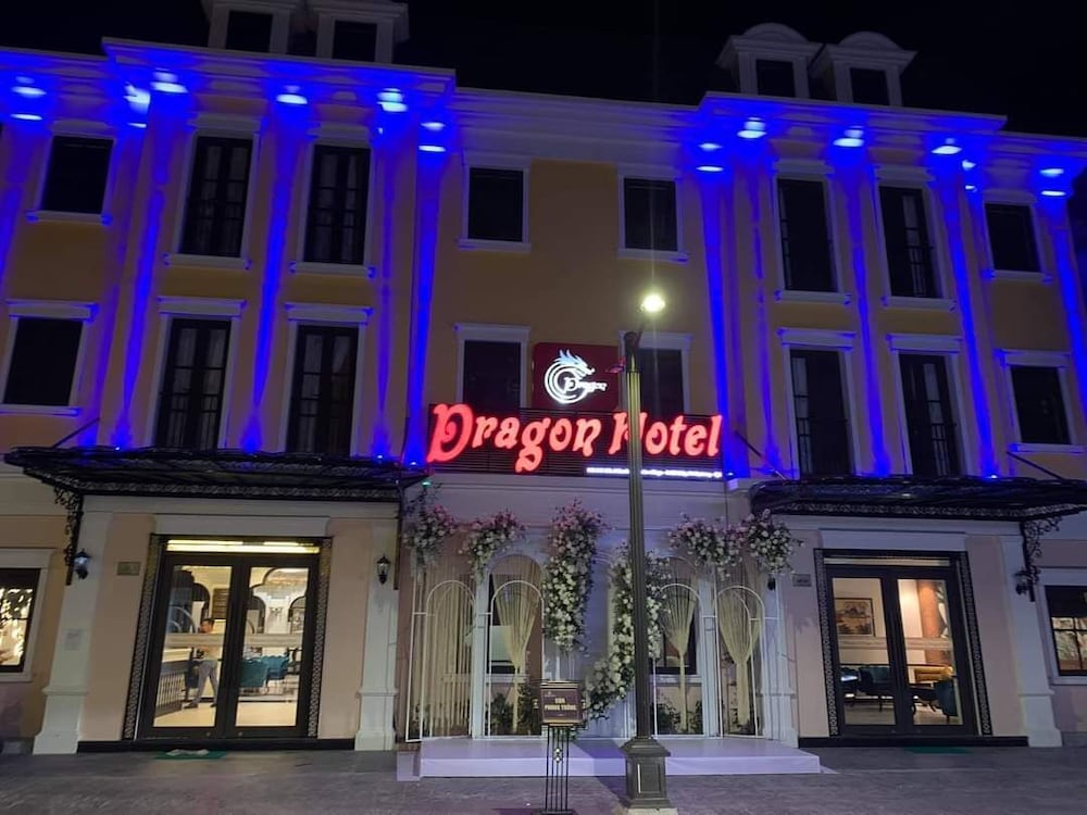 dragon hotel