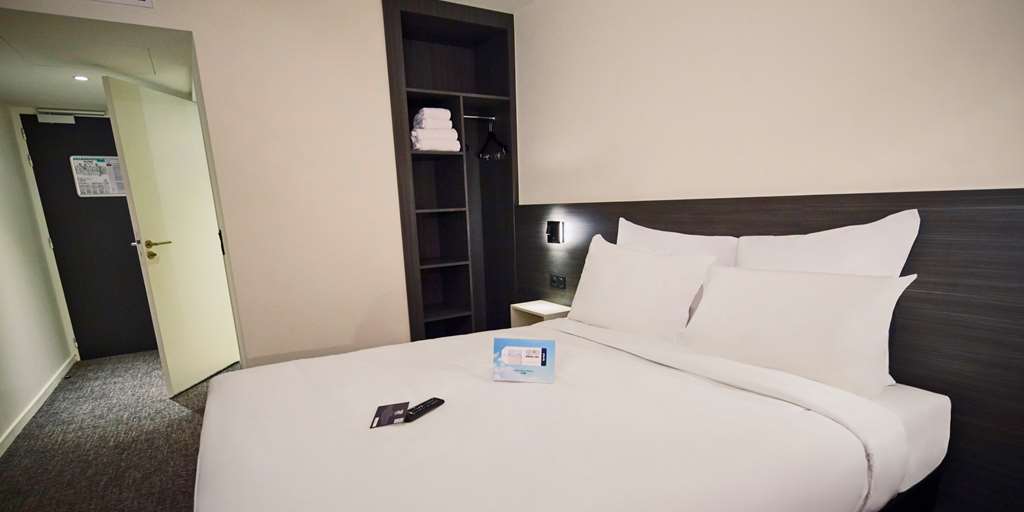 Kyriad Combs-La-Ville - Senart,Lieusaint>>Combs-La-Ville,3 star