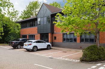 Home.Ly - Watford Premier Apartments,Harrow>>Croydon,0 star