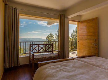 vita kasar rainbow yoga retreat binsar