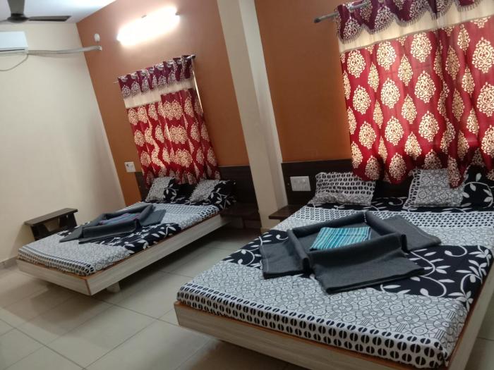 Hotel Laxmi Sadan,Veraval>>Somnath,3 star