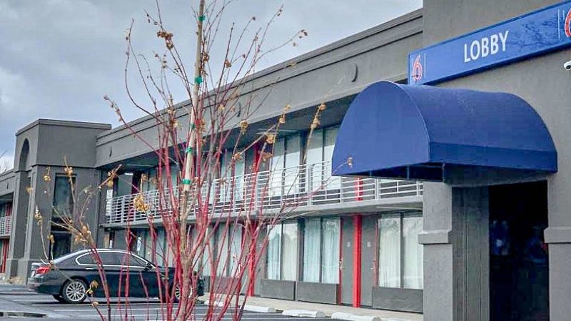 motel 6 louisville ky airport fair expo