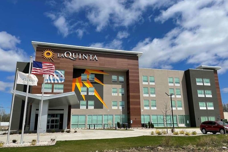La Quinta Inn & Suites By Wyndham Shorewood,Shorewood>>Joliet,2.5 star