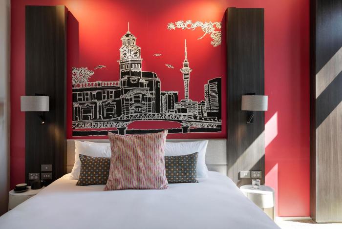 mercure auckland queen street