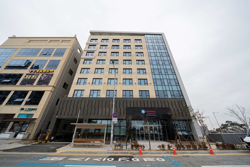 Surestay Plus Hotel By Best Western Asan,Asan-Si>>Asan,3.5 star