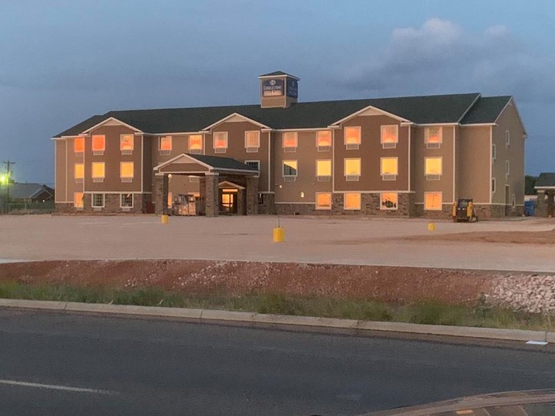 Cobblestone Hotel & Suites - Andrews