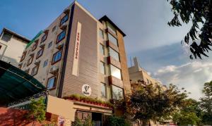 Treebo 12 Degrees West, Domlur,Karnataka>>Bengaluru,3 star