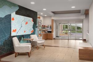 Holiday Inn Express Hotel & Suites Chambersburg By Ihg,Franklin>>Chambersburg,3 star