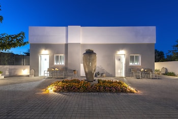 comfort stay airport boutique hotel