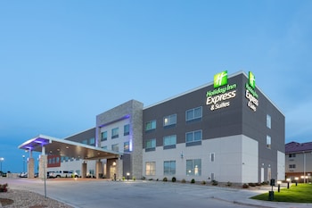 Holiday Inn Express & Suites Firestone Longmont, An Ihg Hotel,Firestone>>Denver,2.5 star