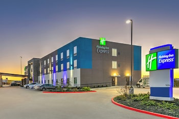 Holiday Inn Express - San Antonio East I-10,San Antonio>>Kirby,2.5 star