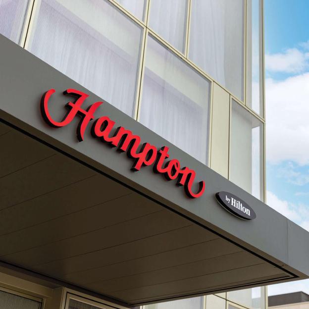 hampton by hilton tours centre