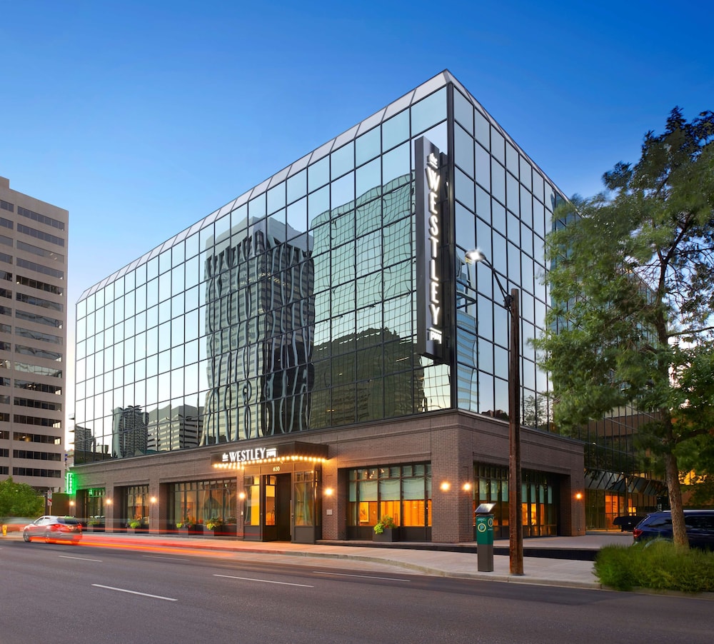 The Westley Hotel - Tapestry Collection By Hilton,Downtown Calgary>>Calgary,4 star