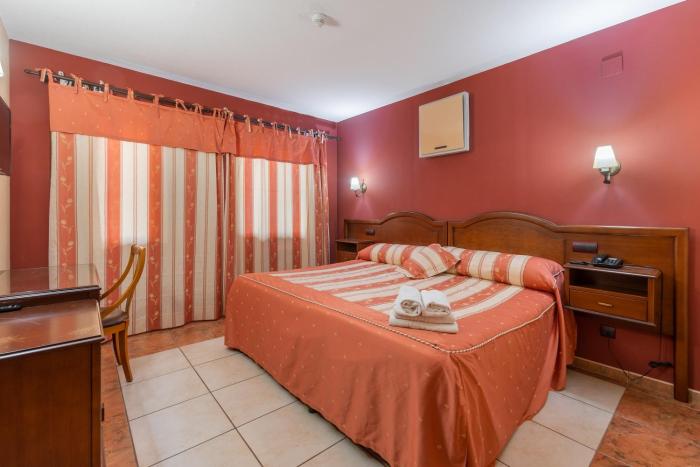 Hotel Puerta De Javalambre,Mora De Rubielos>>La Puebla De Valverde,3 star