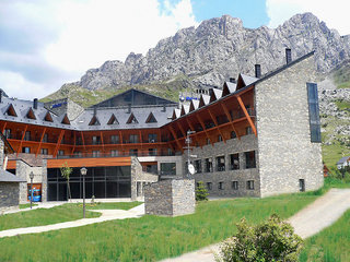 Hg Alto Aragon,Huesca>>Formigal,4 star