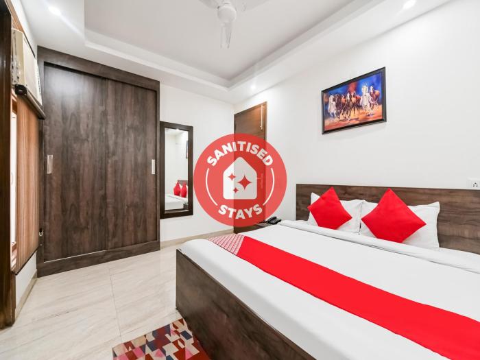 Hotel O Premium Rooms Chhatarpur,,3 star